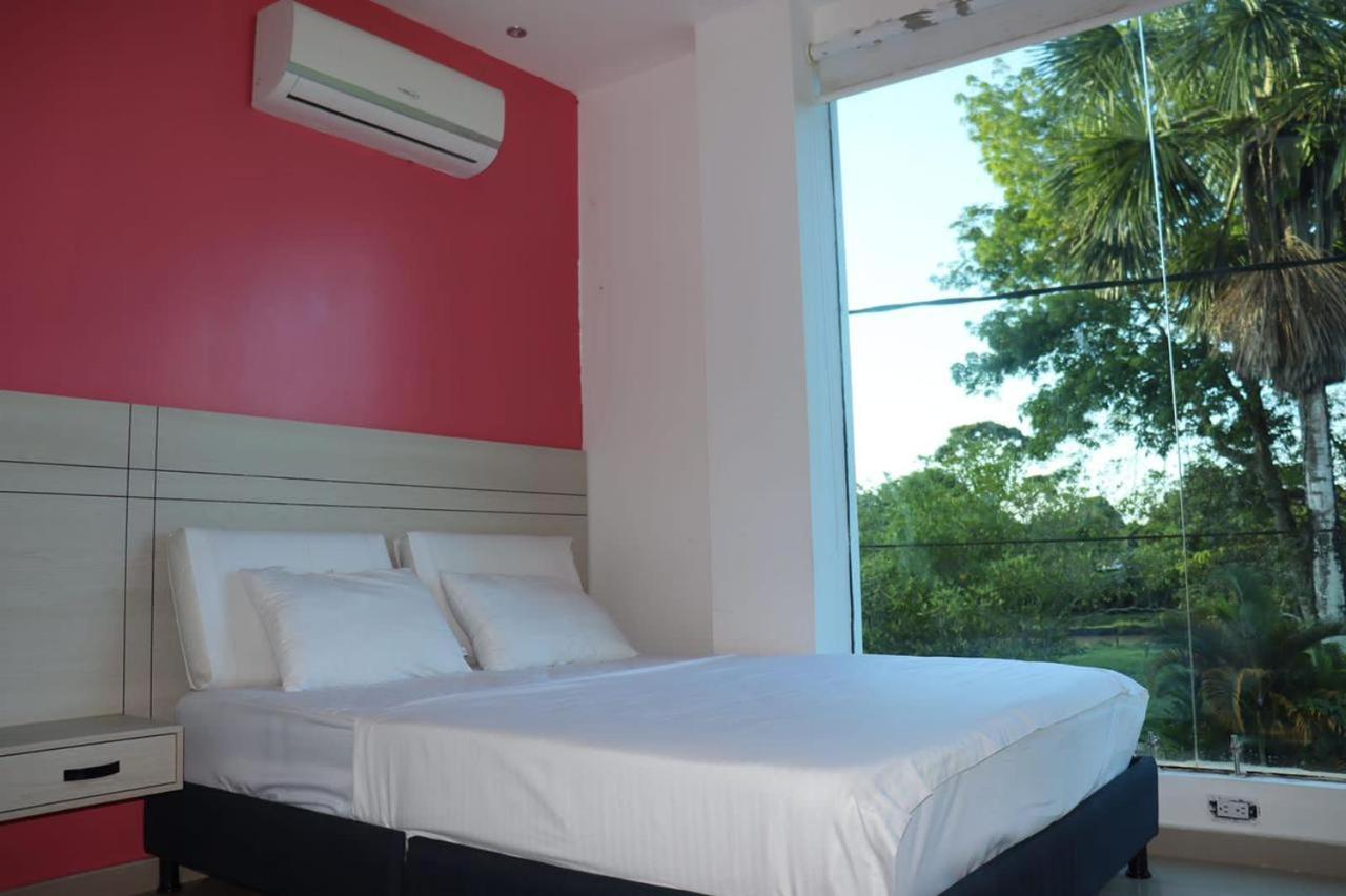 Hotel River Suite Летисия Экстерьер фото